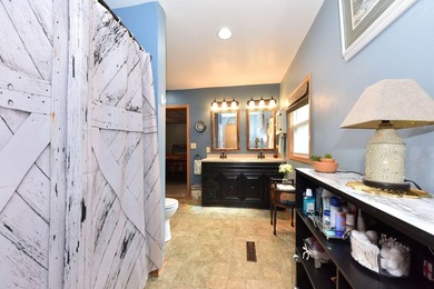 This fantastic 3 BDR home is situated on a remarkable lot - photo 12