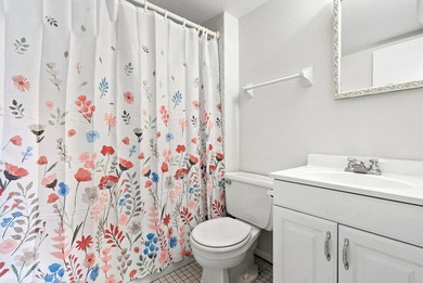 PRICE REDUCTION! This 2 bedroom 2 bath spacious condo is ready - photo 12