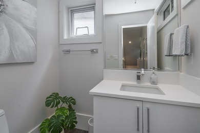 Welcome to this beautifully maintained and exceptionally - photo 15