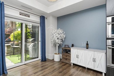 Welcome to this beautifully maintained and exceptionally - photo 17