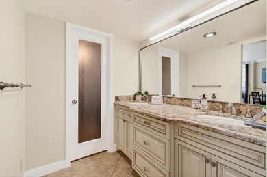 Gorgeous ocean views from this beautifully renovated unit. Walk - photo 19