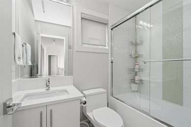 Welcome to this beautifully maintained and exceptionally - photo 21
