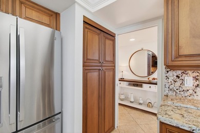 Gorgeous ocean views from this beautifully renovated unit. Walk - photo 26