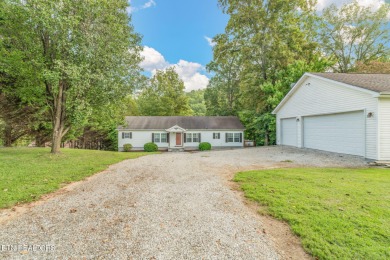 Lake Home For Sale in Jacksboro, Tennessee