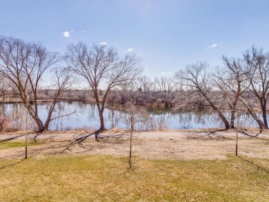 (private lake, pond, creek) Condo For Sale in Mounds View Minnesota