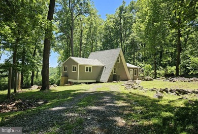 Discover your dream retreat in the serene Shen Farms community! - photo 1
