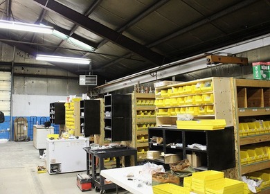 Versatile 50' x 80' heated and air-conditioned commercial shop - photo 11