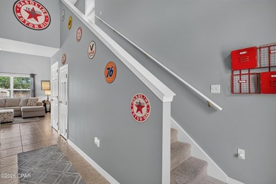 Welcome home to this inviting 3-bedroom, 2.5-bath property - photo 13