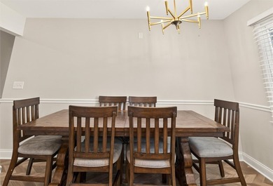 Welcome to 20 Flamingo Dr in Gates, fully renovated ranch-style - photo 16