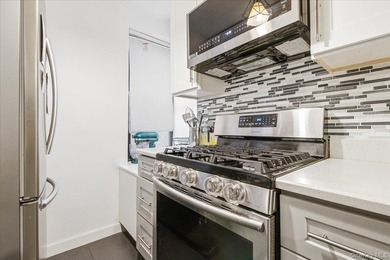 Pet Friendly, Renovated, and First Floor Convenience! Ditch the - photo 16