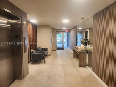 A South Beach condo that checks all the boxes. This 700 sq ft, 1 - photo 19