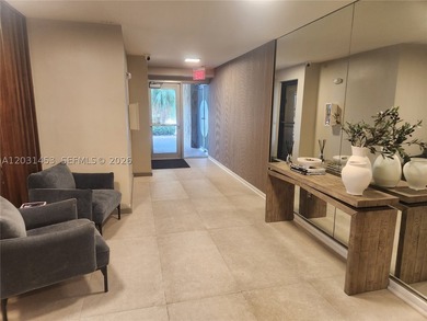 A South Beach condo that checks all the boxes. This 700 sq ft, 1 - photo 20