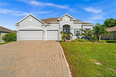 Cape Coral Lakes Area Home For Sale in Cape Coral Florida