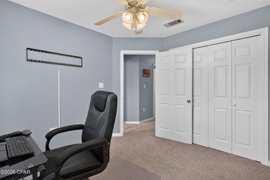 Welcome home to this inviting 3-bedroom, 2.5-bath property - photo 22