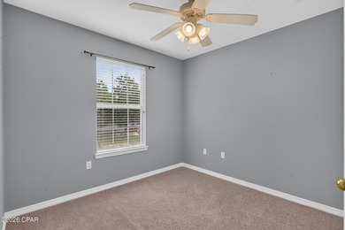 Welcome home to this inviting 3-bedroom, 2.5-bath property - photo 23