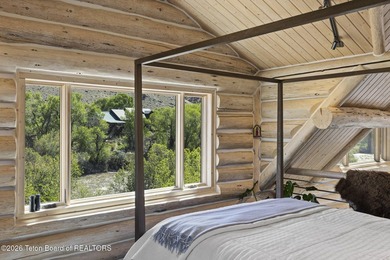 Welcome to Willow Bend, a custom-built log home on WY's iconic - photo 32
