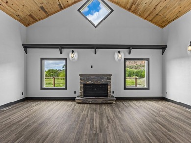 3 Homes. SHOW STOPPER! PEOPLE PULL OVER TO PHOTOGRAPH THIS - photo 33