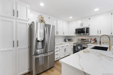 A pleasure to show! Location, Location. Top Floor Unit with high - photo 3