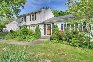 Set back from the road on a spacious 12,888-square-foot lot - photo 4