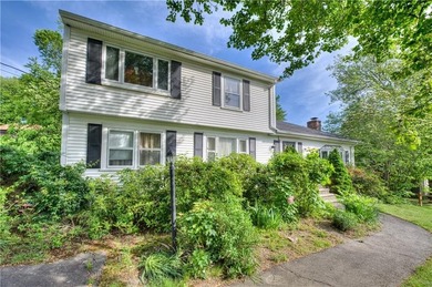 Set back from the road on a spacious 12,888-square-foot lot - photo 6