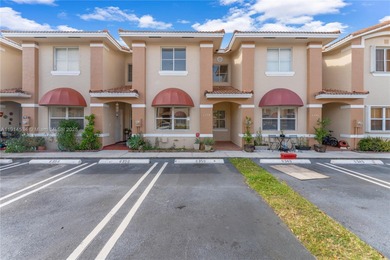 Kendale Lakes Area Townhome/Townhouse For Sale in Miami Florida