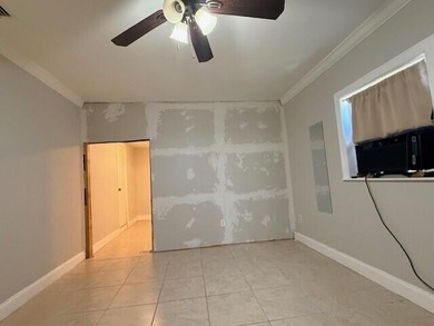 4904 Myrtle Dr - photo 10
