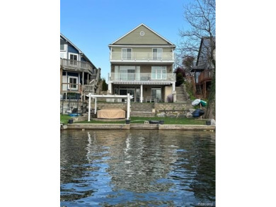 Lake Home For Sale in Lake Orion, Michigan