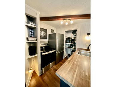 Location, convenience, and proven rental potential all come - photo 3