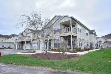 Lake Condo For Sale in Pewaukee, Wisconsin