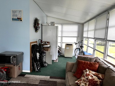 You won't want to miss out on this beautiful well maintained - photo 12