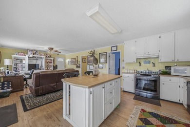 Welcome to 477 Avant Road, where classic Lake Sinclair cottage - photo 15