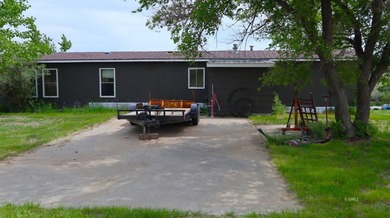 Enjoy country living just minutes from Glendive on this unique - photo 40