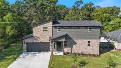 Lake Loch Lomond Home For Sale in Bella Vista Arkansas