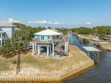 This 3-bedroom 2 bath is a Octagon home on .333 acres is built - photo 2