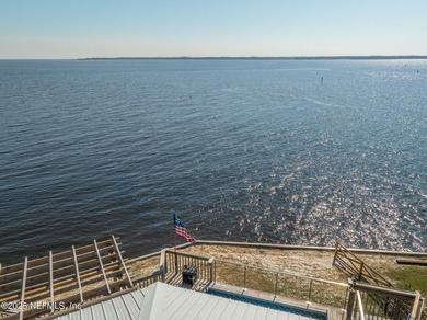 This 3-bedroom 2 bath is a Octagon home on .333 acres is built - photo 3
