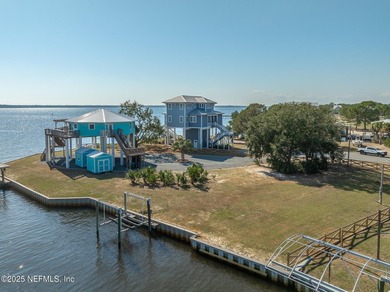 This 3-bedroom 2 bath is a Octagon home on .333 acres is built - photo 5