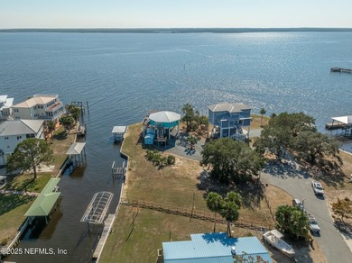 This 3-bedroom 2 bath is a Octagon home on .333 acres is built - photo 7