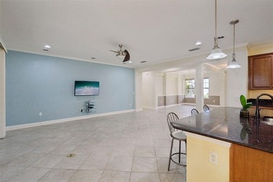 Welcome to this beautifully maintained 4-bedroom, 3-bath home - photo 10