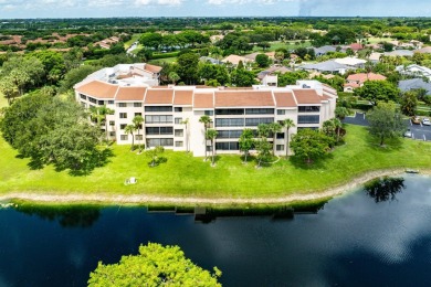 Lake Condo For Sale in Boca Raton, Florida