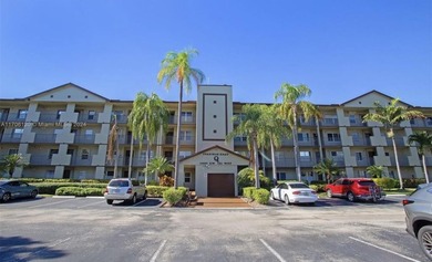 Come experience breathtaking lakefront living from this - photo 2