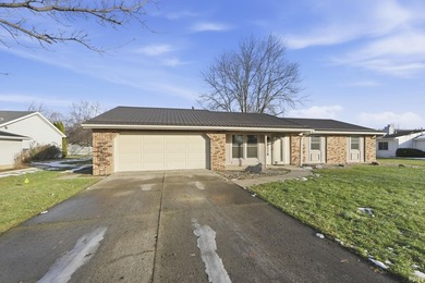 Welcome to this well-maintained one-story home located in the - photo 2