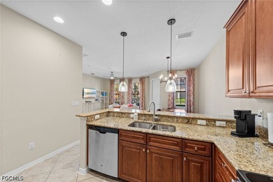 Charming, turnkey furnished Santa Anna townhome situated on a - photo 12
