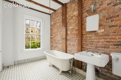 * Built in 1852 by John Doherty and Michael Murray, 217 Dean - photo 14