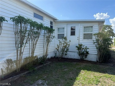 Great Opportunity To Own Your Own Home In North Fort Myers - photo 9
