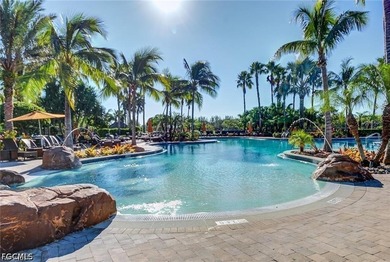 Charming, turnkey furnished Santa Anna townhome situated on a - photo 30