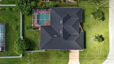 WELCOME TO A SUN-DRENCHED RETREAT IN ONE OF CAPE CORAL'S MOST - photo 47