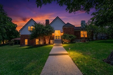 Truly one-of-a-kind, this spectacular dream home takes luxury - photo 5