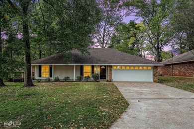 Lake Home For Sale in Shreveport, Louisiana