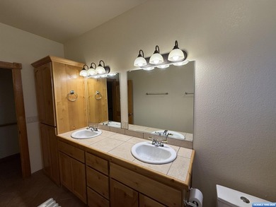 !PRICE REDUCED! Southwest Style, Clean as a whistle, and Move-In - photo 39