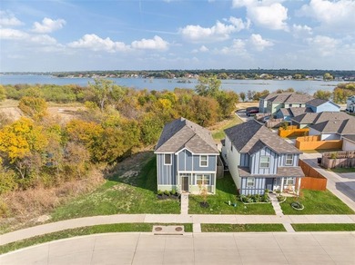 Lake Home For Sale in Fort Worth, Texas